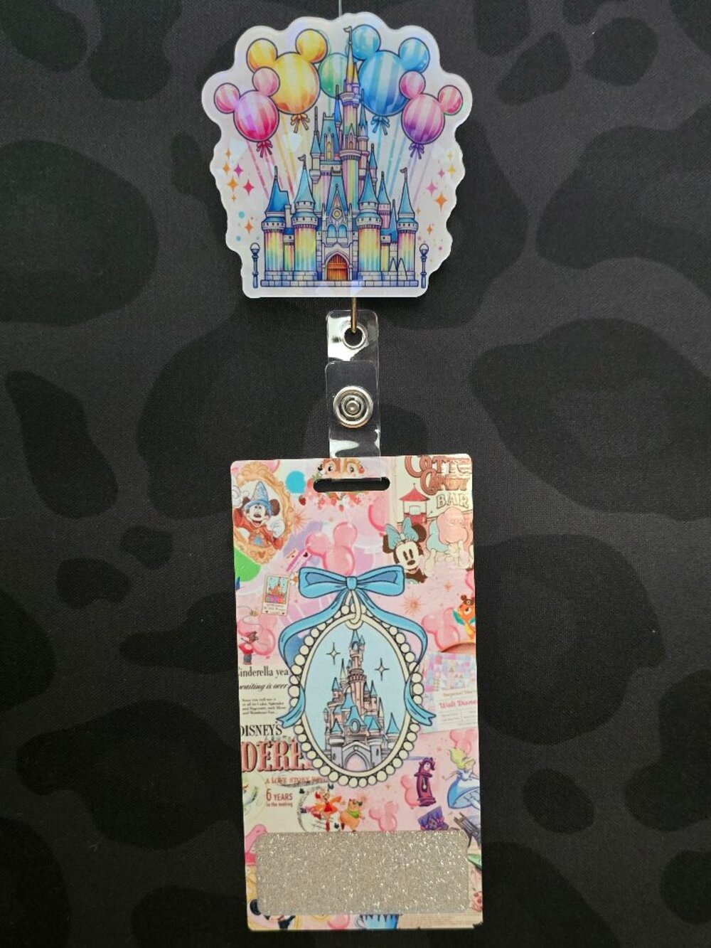 Disney Magic Kingdom Acrylic Novelty Badge Reel & Buddy Set